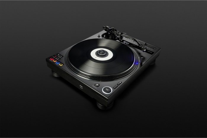 Pioneer hybrid turntable – PLX-CRSS12 is here!